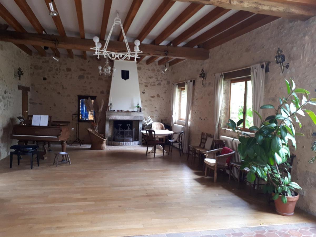 La Grange Des Blins Jouy (Yonne) Exterior foto