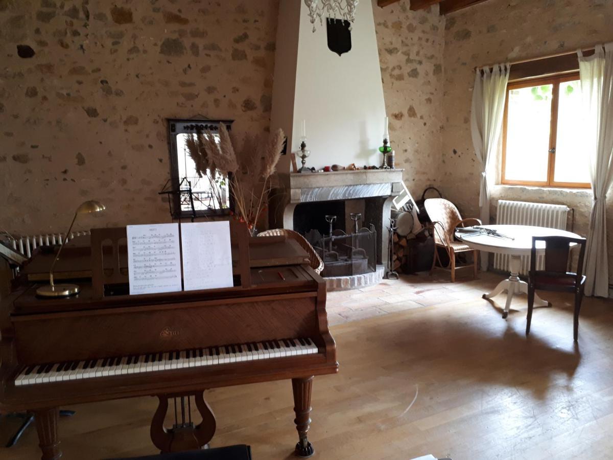 La Grange Des Blins Jouy (Yonne) Exterior foto