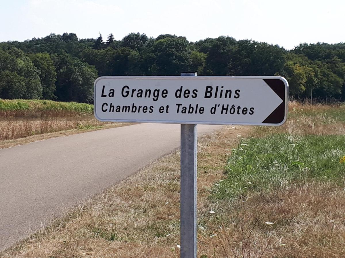 La Grange Des Blins Jouy (Yonne) Exterior foto