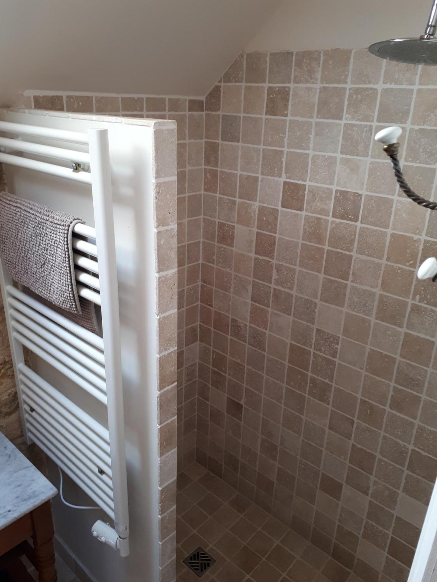 La Grange Des Blins Jouy (Yonne) Quarto foto