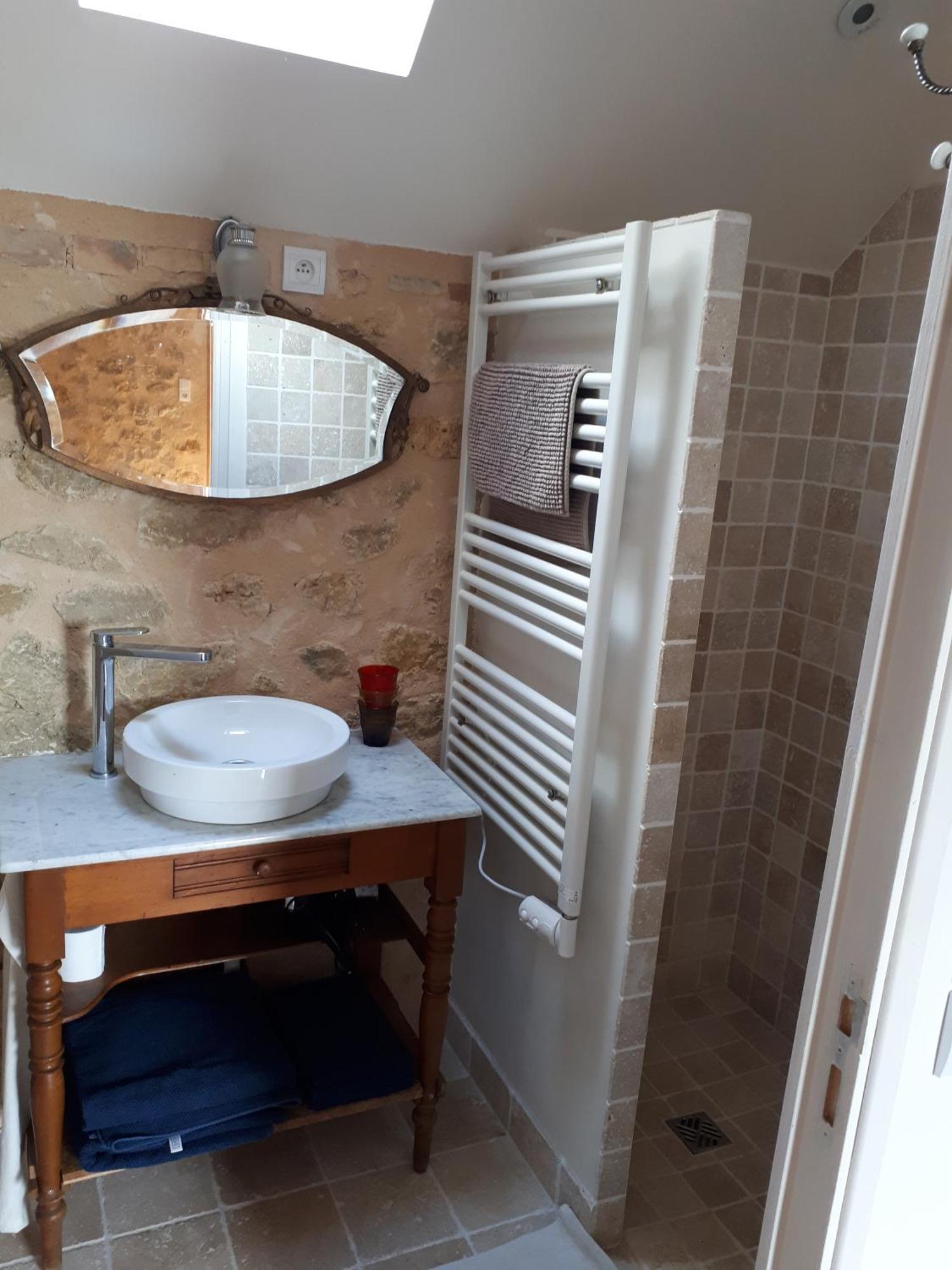 La Grange Des Blins Jouy (Yonne) Quarto foto